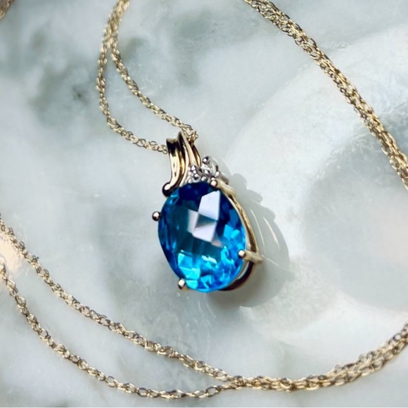 Vintage Solid 10K Gold Blue Topaz diamond pendant plus 10k 18” chain - Picture 4 of 12